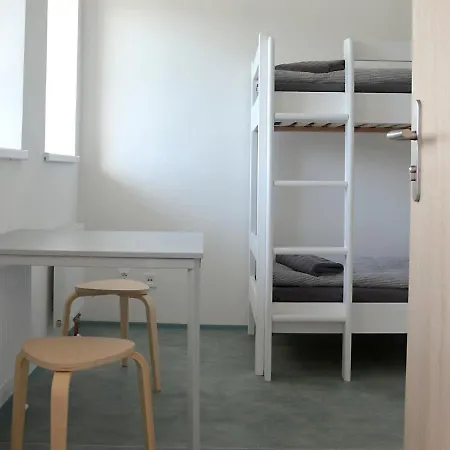 A Cykloubytovna Koupaliste カダニ